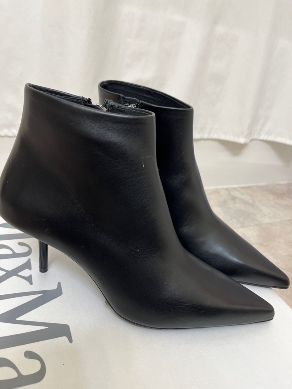 MaxMara Black Leather Pointed Ankle Booties